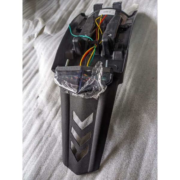 SPAKBOR SELEBOR BELAKANG CRF CARBON WTP SET STOPLAMP LED CUSTOM COAK HONDA