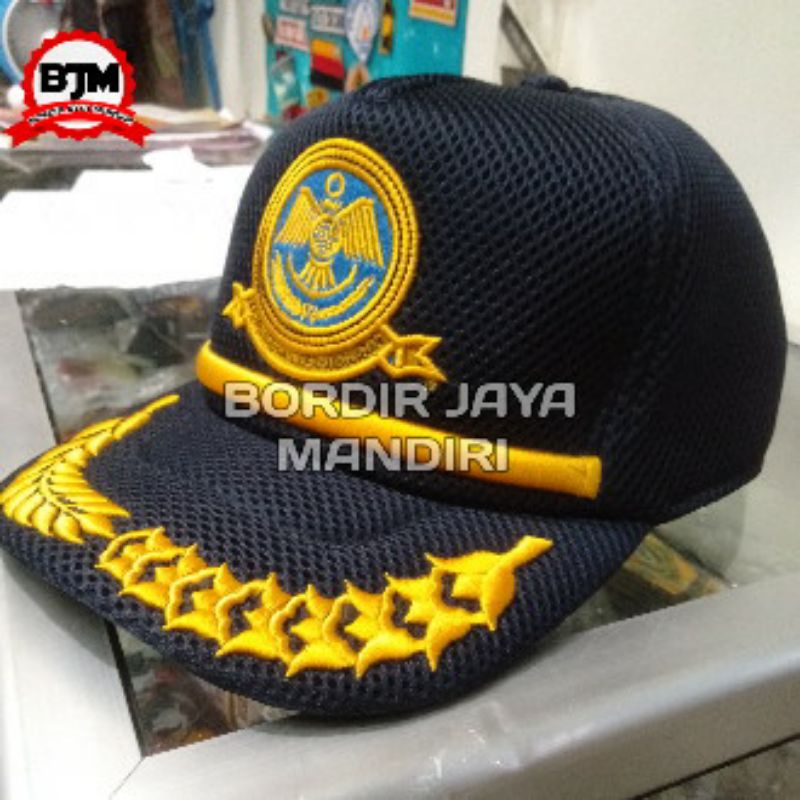 topi KEMENHUB