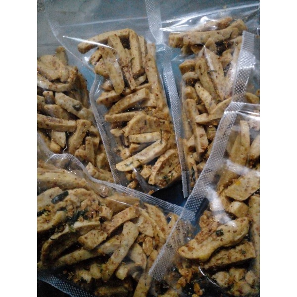 

basreng kriuk pedas daun jeruk / baso goreng 100gr