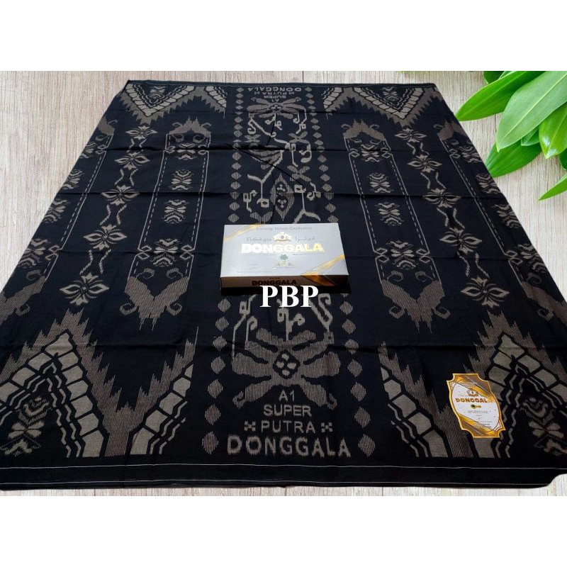 SARUNG PUTRA DONGGALA HITAM