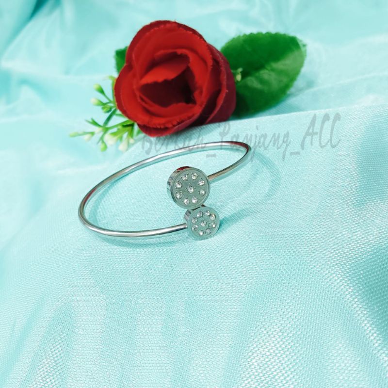 GELANG TITANIUM FLEKSIBEL BVL  FASHION perhiasan super berkelas fashion korea anti karat dan anti luntur