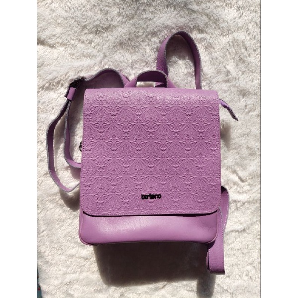 Ransel Lyodra Berliano