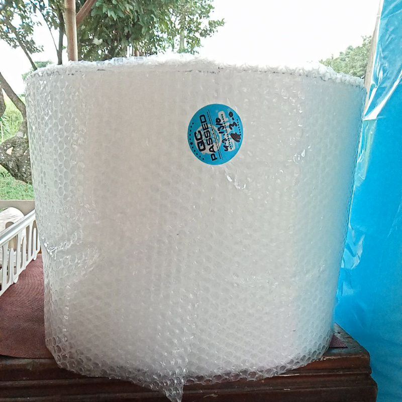 

Bubble wrap GMP ukuran 30cm x 50 meter warna putih