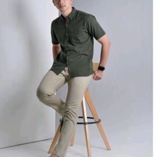 kemeja polos pria lengan pendek baju kemeja polos kemeja putih pria - Abu-abu, L