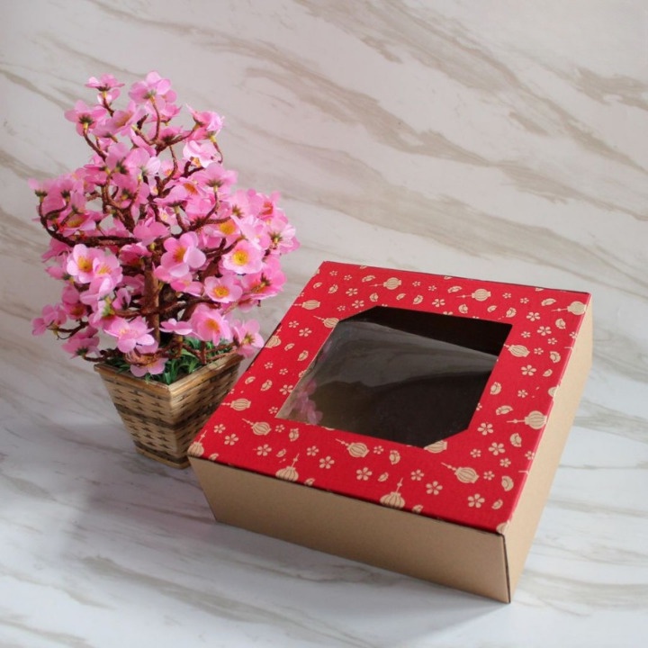 

kardus mika packaging 4 toples 500 gr dus hampers motif merah lampion box parcel cny size 30x30x10 cm