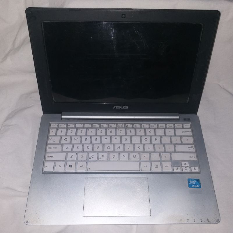 Notebook Asus X201E SECOND