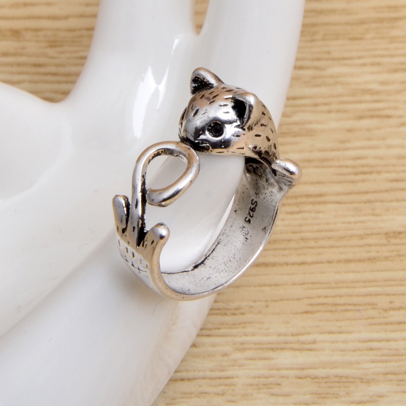 Cincin Bentuk Kucing Warna matte Gaya Vintage Untuk Wanita