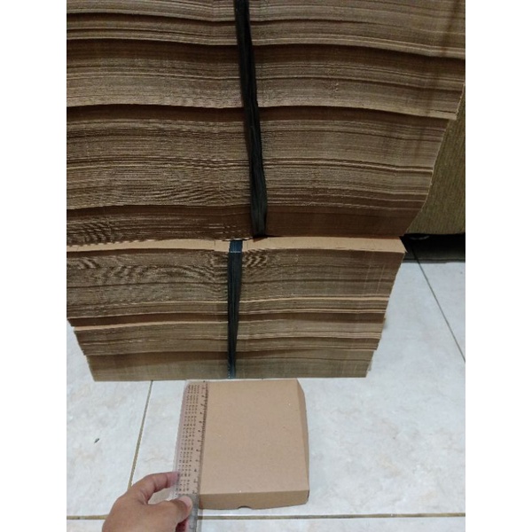 

Kardus Kraft 12×12×3 / kardus coklat