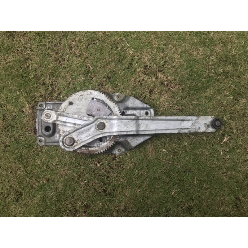 Regulator  Power Window Belakang Kiri BMW E36