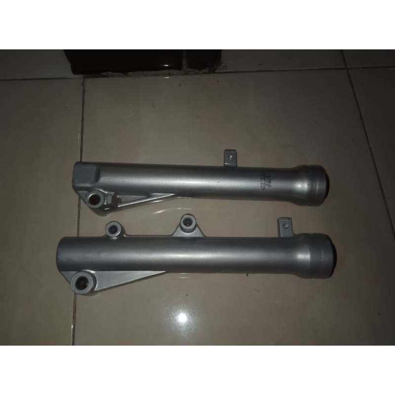 bottom shock depan kymco spike 120cc