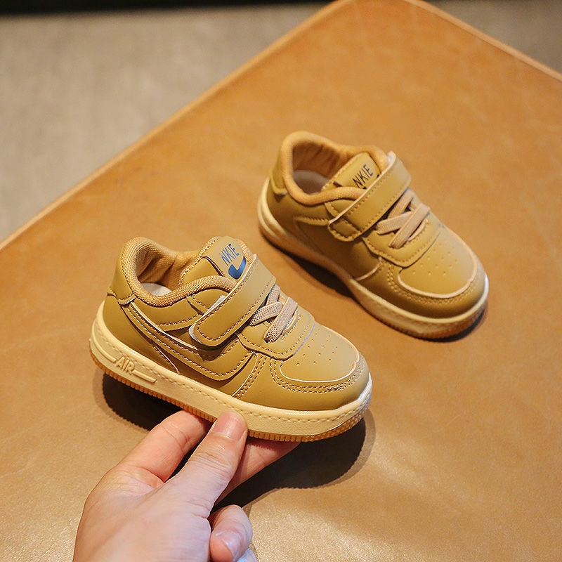 HappyOliver BASIC AIR Sepatu Anak Laki Laki Perempuan Sneakers Sekolah 1-6 Tahun Import