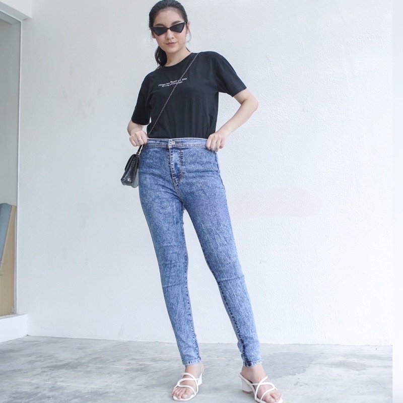 HIGHWAIST JEANS WANITA SOFT JEANS TEBAL