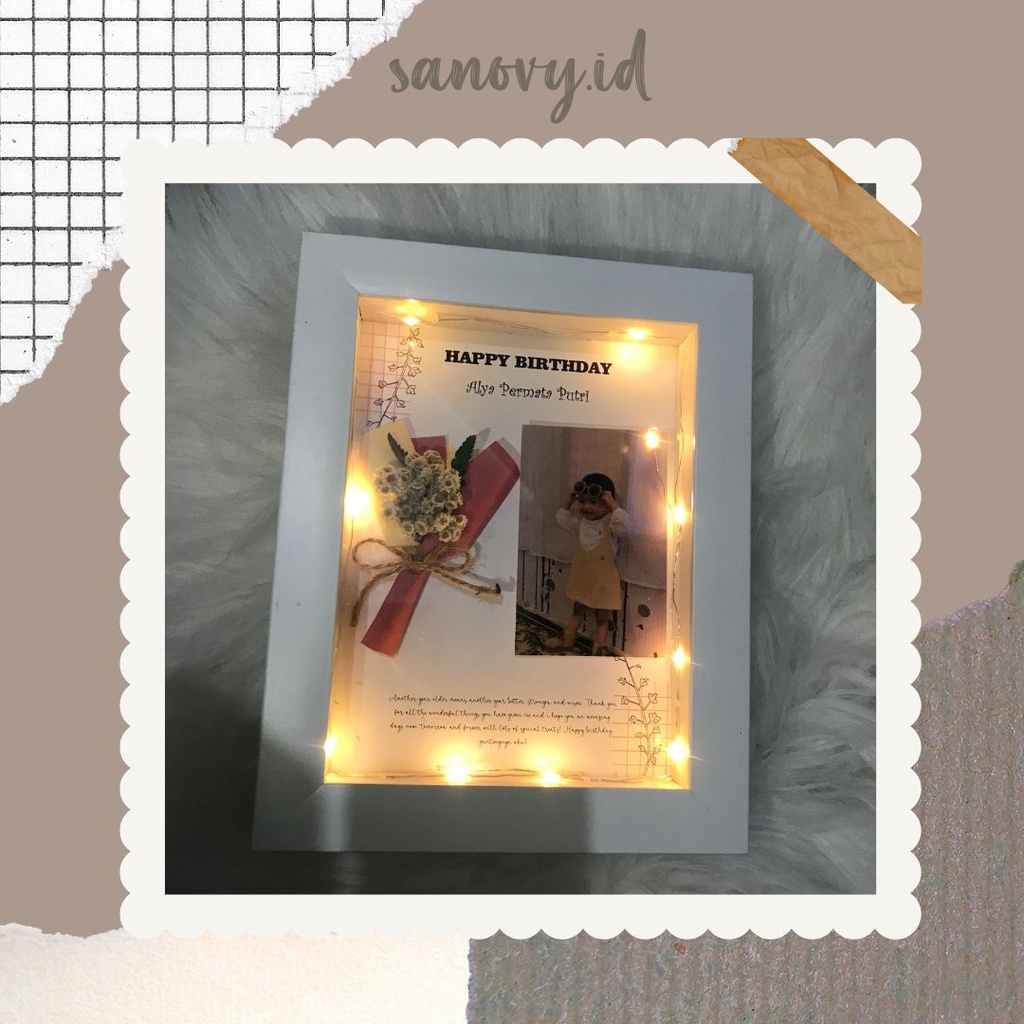 Flower Frame 3D Aesthetic ada lampunya / Kado Untuk Pacar cowok 1 paket ultah / Bingkai 3D Wisuda / 