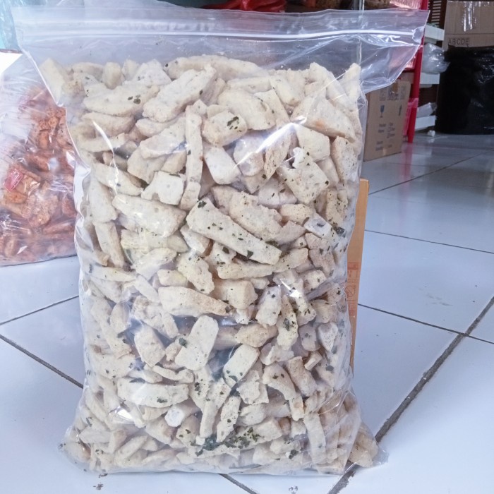 

Basreng Hah pedas daun jeruk 1kg