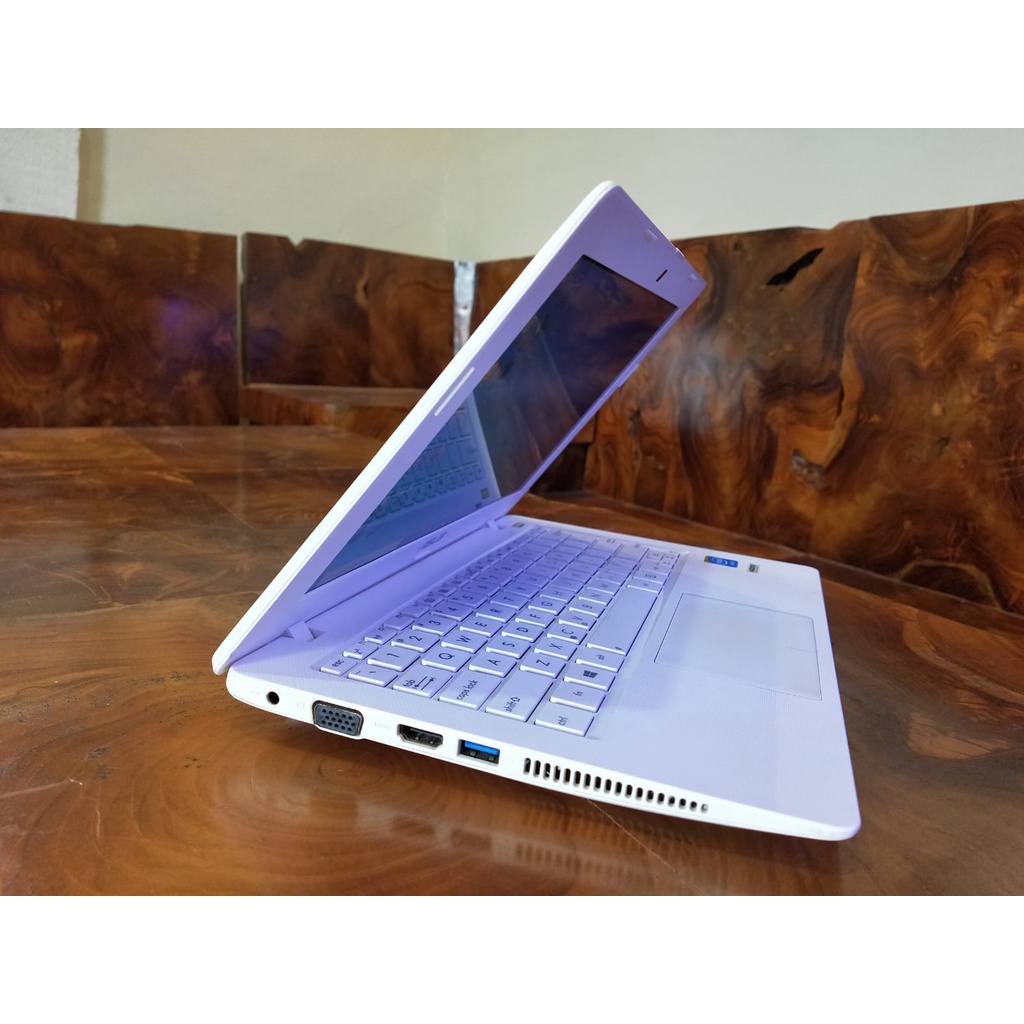 Notebook Paling Laris ASUS X200MA BERGARANSI