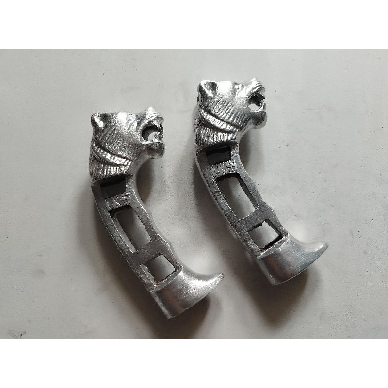 Terlaris Aksesoris duralium pegangan gagang golok alumunium motif macan murah