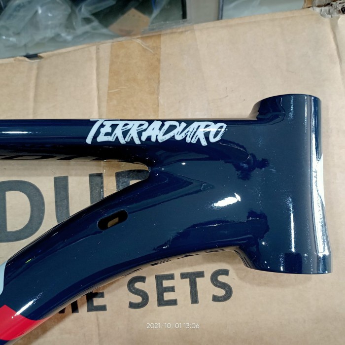 Frame Shadow Terraduro 27.5 Frame Mtb Hardtail Alloy Internal Cable 12X142