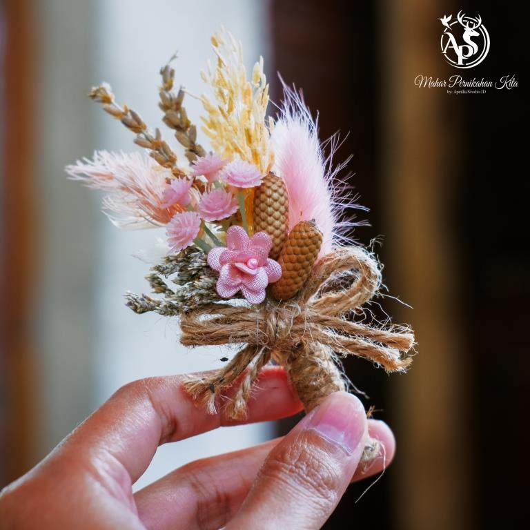 CORSAGE BUNGA JAS PENGANTIN PEARL