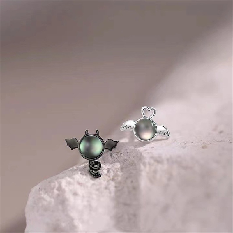 1 Pasang Anting Tusuk Sterling Silver 925 Desain Malaikat Demon Hias Kristal Gradasi Untuk Wanita