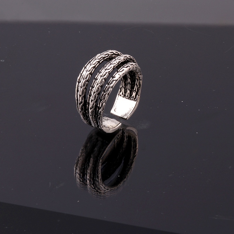 Cincin Multilayer Model Twist Lebar Gaya Vintage Eropa Amerika