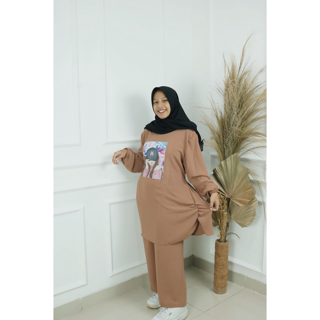 BTS SET BAHAN CRINKLE AIRFLOW JUMBO UKURAN M L XL DAN XXL MOTIF POLOS APLIKASI SABLON SETELAN WANITA KEKINIAN FASHION MUSLIM TERBARU 2022 ONE SET WANITA KOREAN STYLE ATASAN DAN BAWAHAN CASUAL WANITA SET SEHARI  HARI WANITA