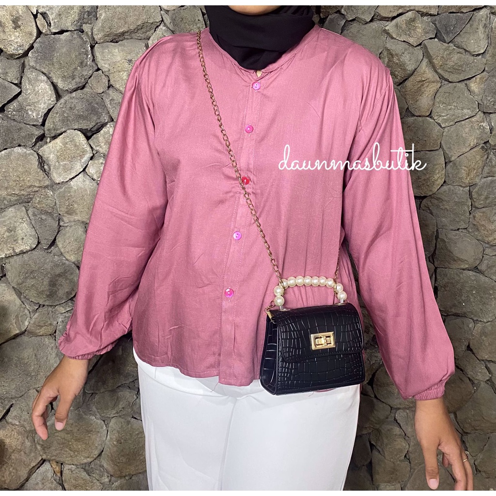 1KG MUAT 5PCS | LOISE BLOUSE BALONA RAYON JUMBO PINGUIN BLOUSE VISCOSE