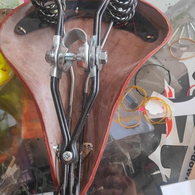 sadel jok sepeda onthel kulit per