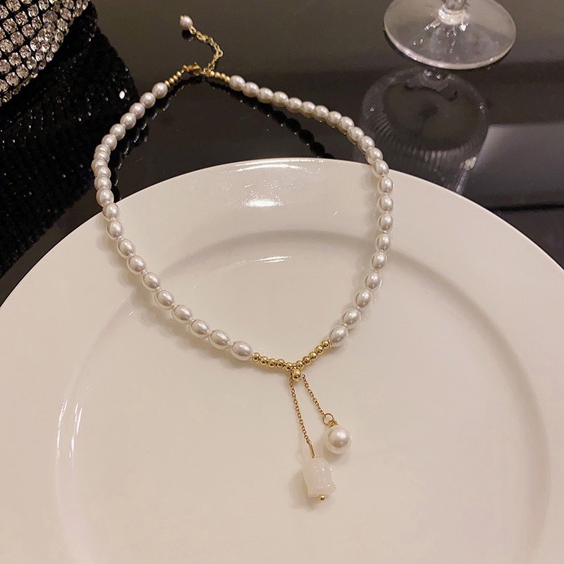 Kalung Liontin Bunga Tulip Aksen Mutiara Gaya Retro Perancis Untuk Wanita