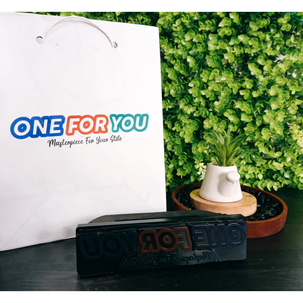 

Jual Paket Stempel Paper Bag Putih Stempel Anti Luntur Branding Usaha