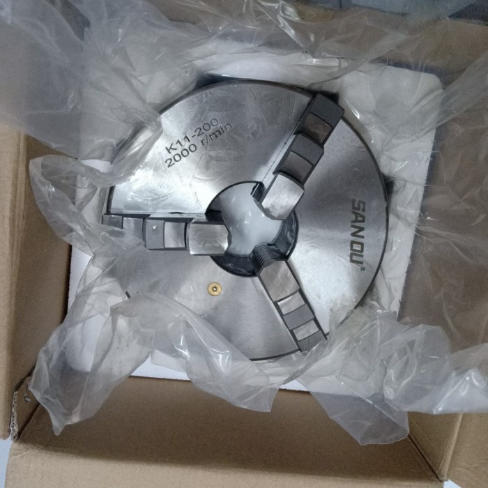 Catok Bubut, Clow bubut 8" Kaki 3 Sanou