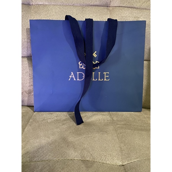 

Paper Bag Adelle Jewelry
