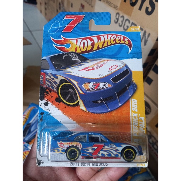 hotwheels CHEVY IMPALA  DANICA PATRICK 2010 HW 2011 NEW MODELS