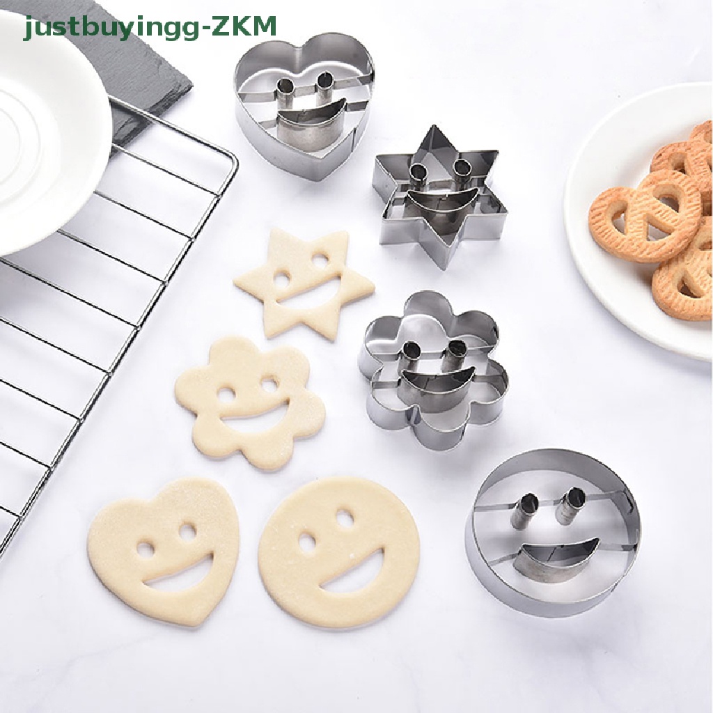 4 Pcs Cetakan Kue Bentuk Smiley Bahan Stainless Steel Untuk Anak