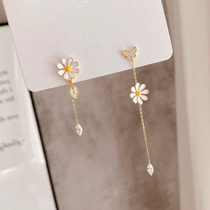 Fancyqube Anting Zircon Bentuk Bunga Daisy Kupu-Kupu Daun Asimetris Gaya Korea Untuk Wanita