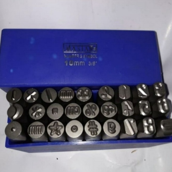 

Dijual parts GJT MASTAR stamp punch angka dan simbol ketok size 8mm german Diskon