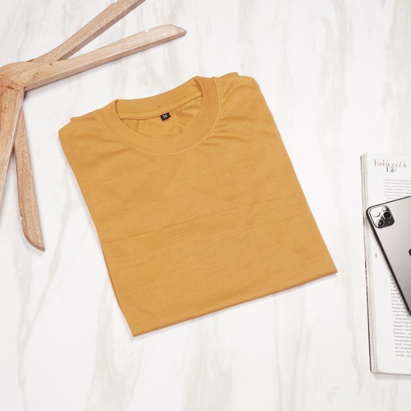 kaos polos pria  ukuran s m l xl xxl xxxl besar  warna hitam putih nevy maron misty mustrad toscs merah