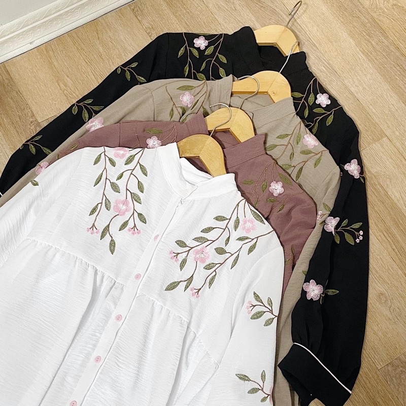 FLORAL BLOUSE