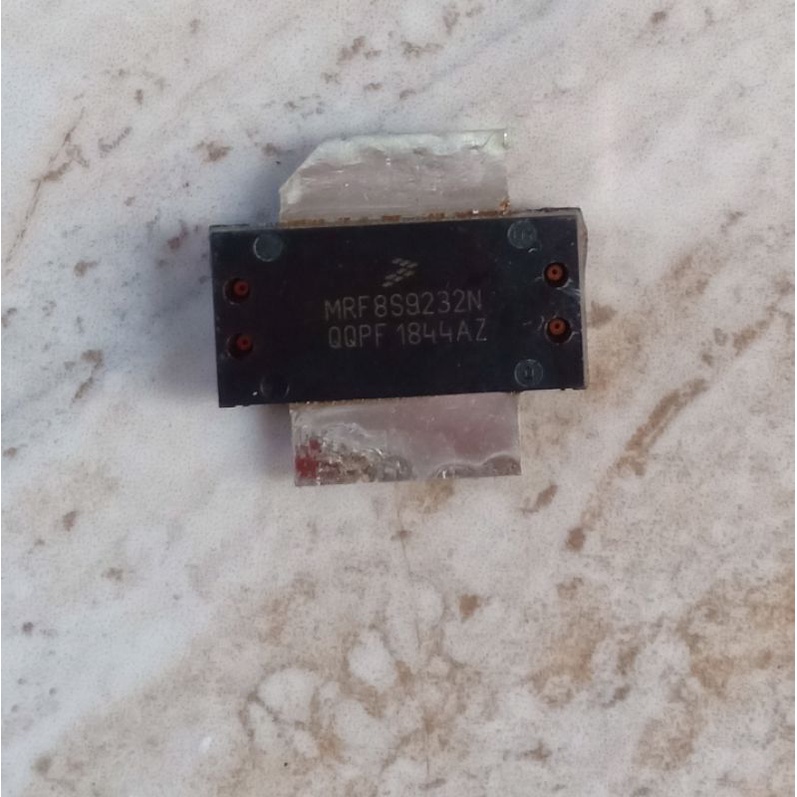 MRF232 MRF8S9232N