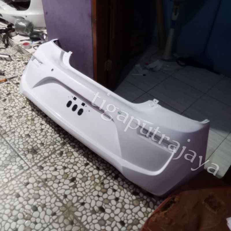 bumper belakang mirage 2016 2018