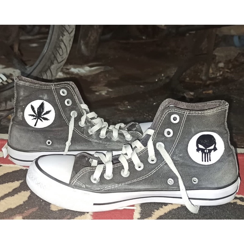 Jasa Custom Painting Sepatu