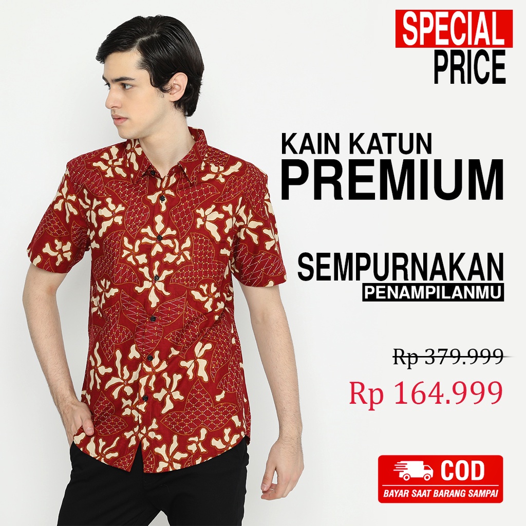 BAJU BATIK PRIA Kemeja Lengan Pendek Slimfit Premium Motif Daun Singkong Warna Merah Abang 722967 Cap 72 - Baju Kemeja Atasan Pakaian Setelan Batik Pria Cowok Laki Laki Remaja Keluarga Kantor Lengan Pendek Modern Slimfit Slim Fit Premium Kekinian