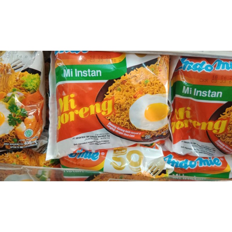 

indomie goreng/soto