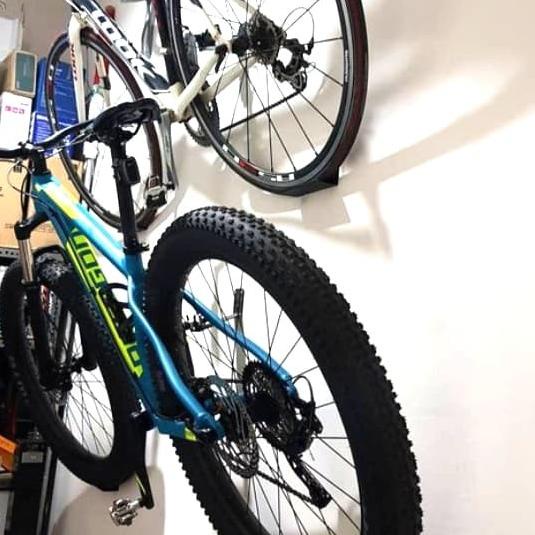 gantungan sepeda,pedal hanger