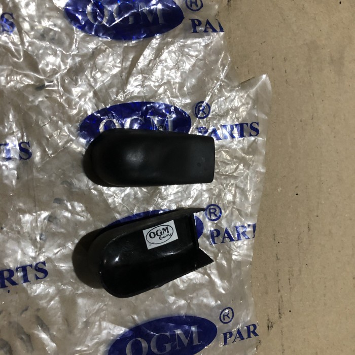 Tutup Gagang Wiper TAFT GT/FEROZA/HILINE/ROCKY