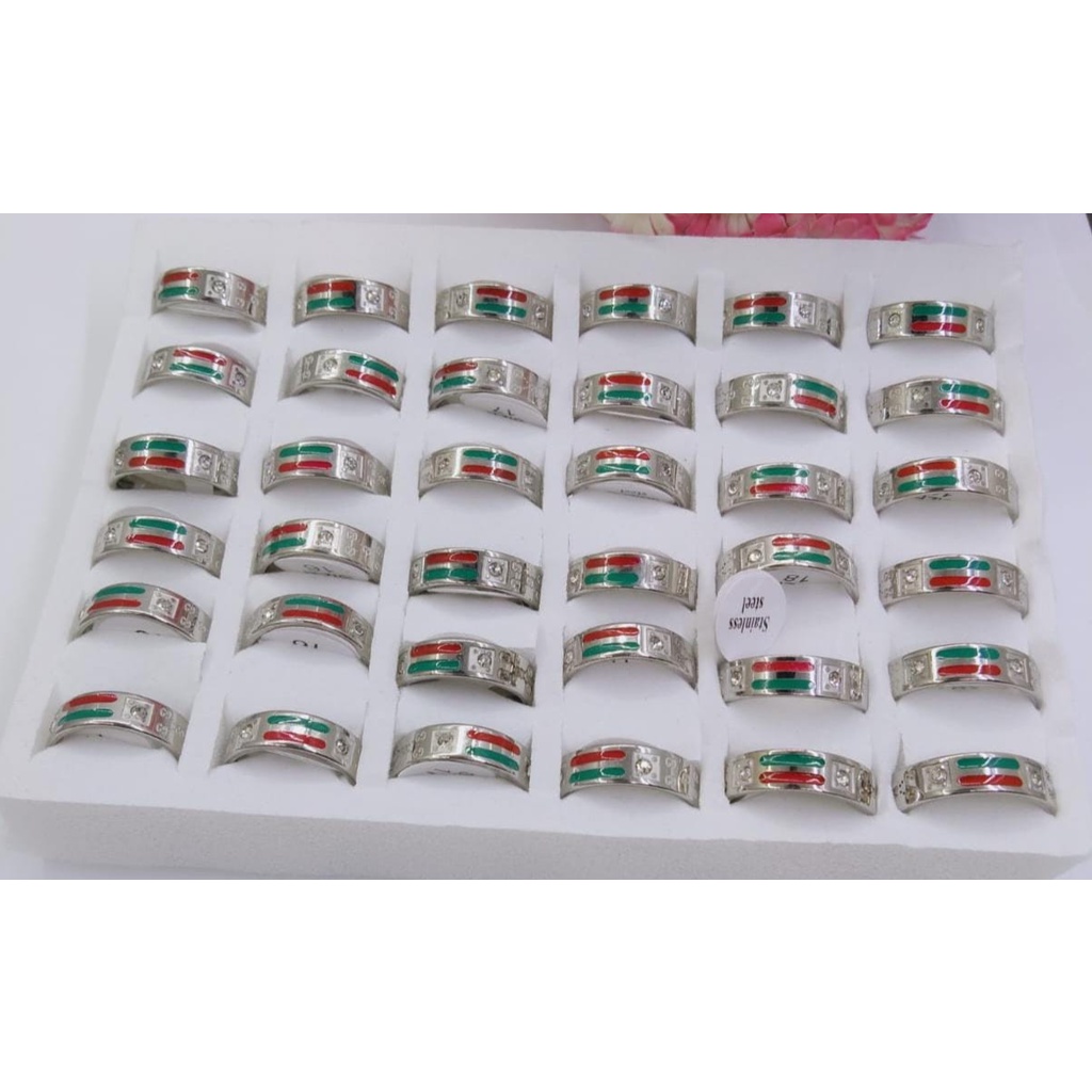 CINCIN TITANIUM GROSIR 1 BOX ISI 36 PCS UKURAN 16 SAMPAI 19 / MOTIF HIJAU MERAH SILVER DIAMON KECIL / DUNIA GELANG