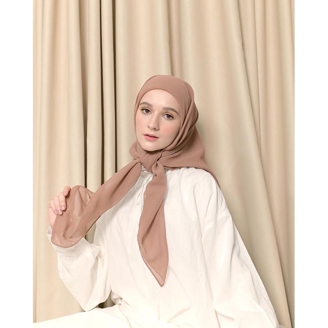 BELLA SQUARE PREMIUM/ PLAIN DAILY SQUARE DOUBLE HYCON
