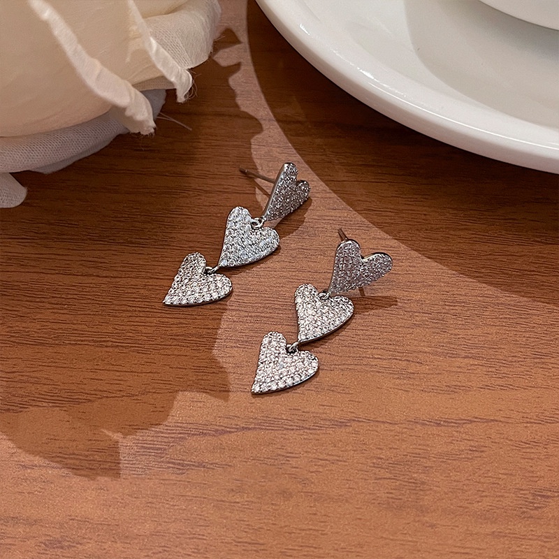 Anting Panjang Desain Hati Aksen Zirkon Gaya Korea Untuk Wanita