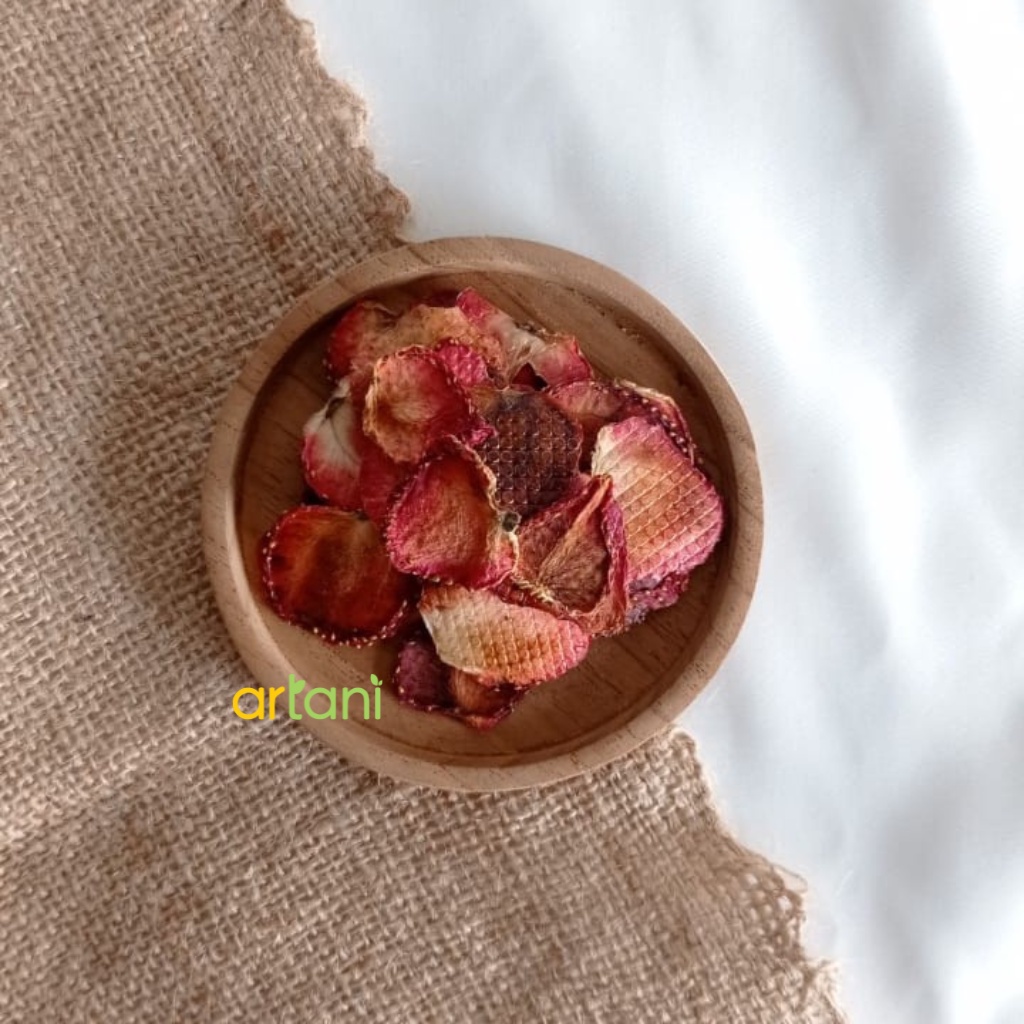 

Buah Stroberi Iris Kering / Dried Strawberry Slice / Buah Kering / Makanan Kering