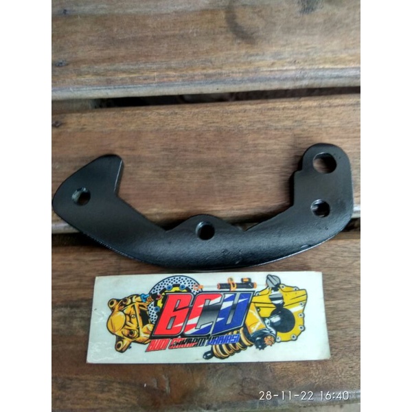 breket cakram pcx belakang caliper nissin samurai
