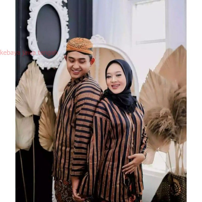 Baju Lurik + Kebaya Lurik Wanita / Surjan Lurik Jawa/ Pakaian Tradisional Jawa Kebaya Bludru